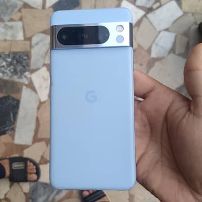 Google Pixel 8 Pro