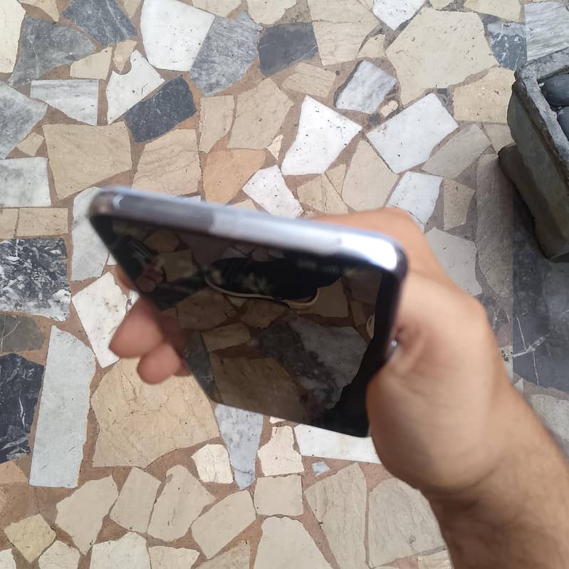 Google Pixel 8 Pro 3