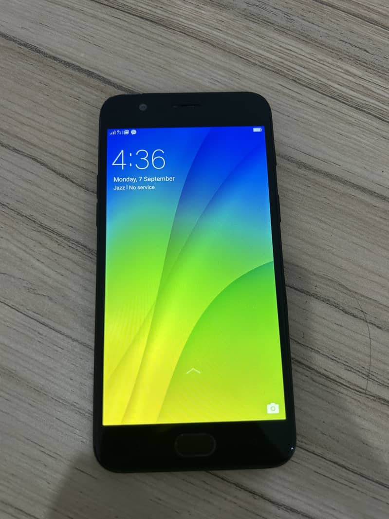 OPPO A57 1