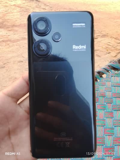 Xiaomi Redmi Note 13 Pro Plus