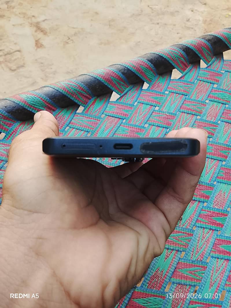 Xiaomi Redmi Note 13 Pro Plus 3
