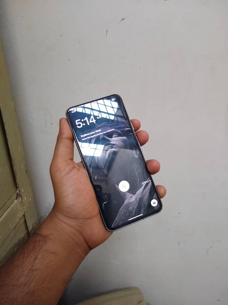 Google Pixel 8 APPROVED 6