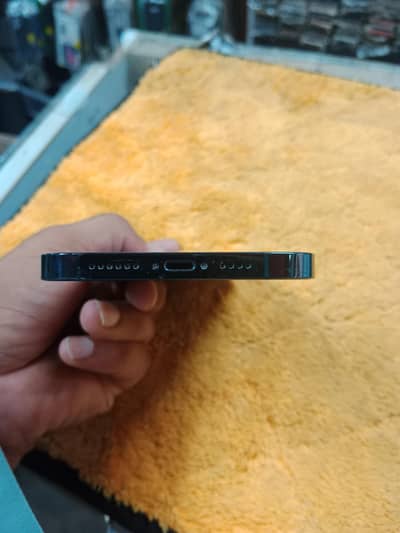 Apple iPhone 12 Pro Max