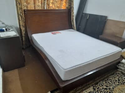 Queen Size Wooden Bed with an almost new Moltyfoam asli foam  mattress