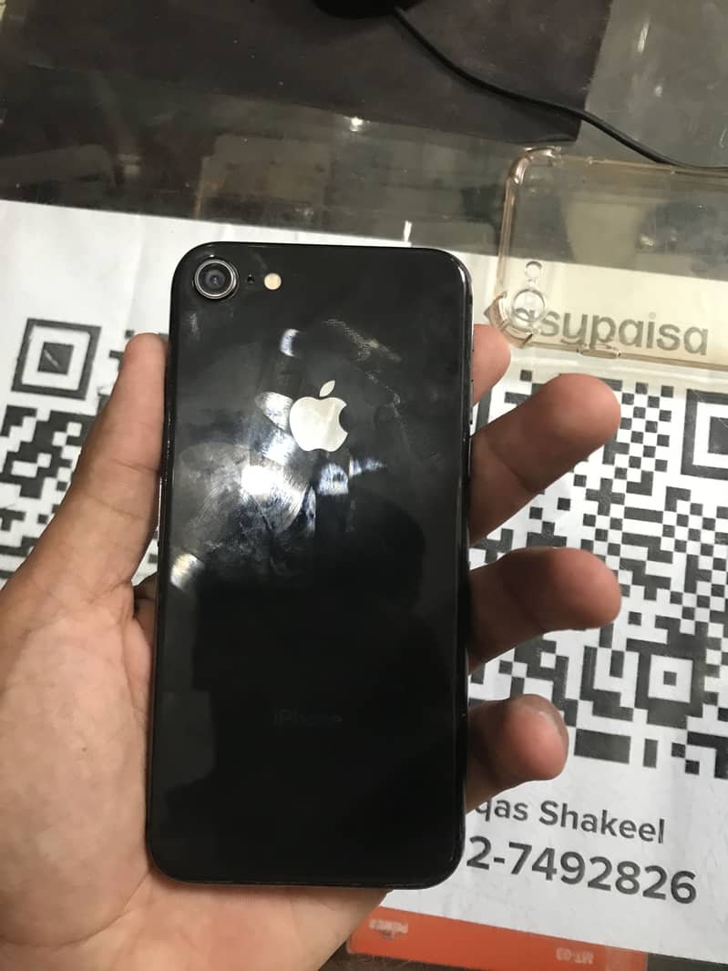 Apple iPhone 8 0
