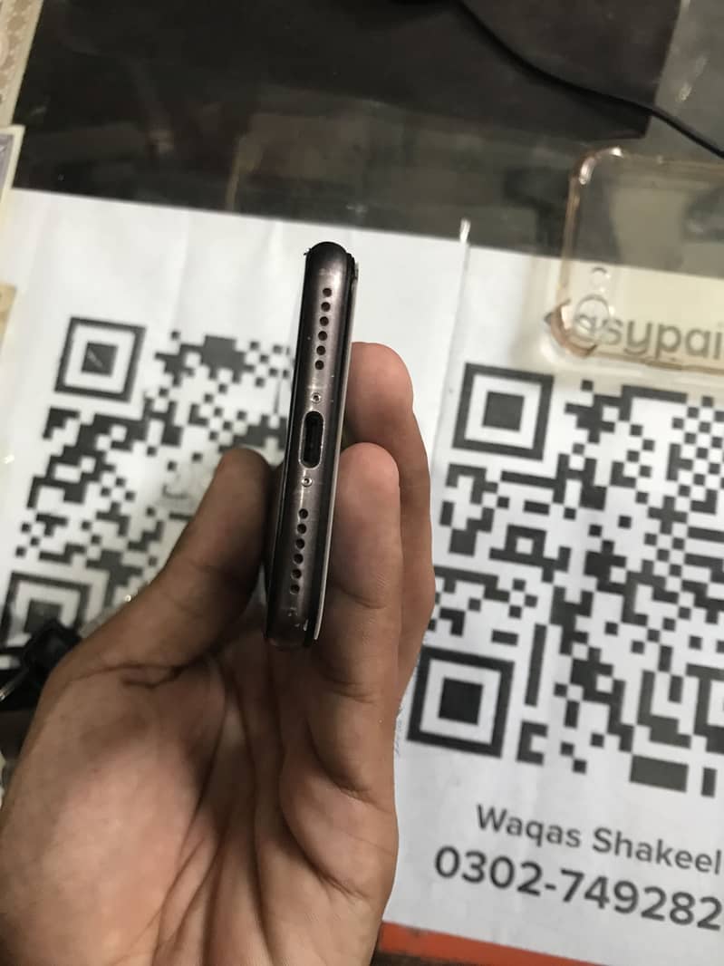 Apple iPhone 8 2