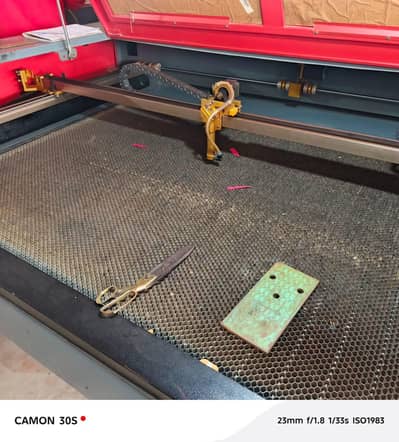Lazar cutting masheen