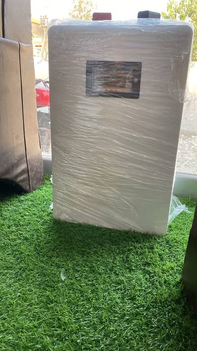 LITHIUM ION BATTERY