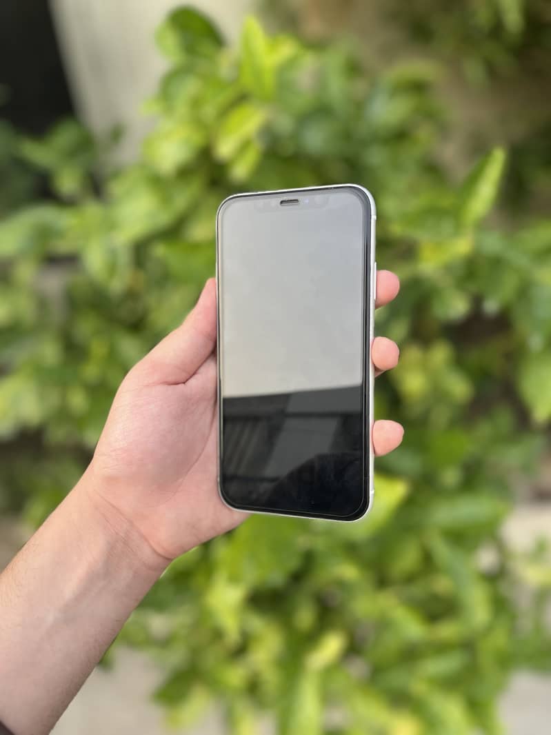 Apple iPhone XR 2