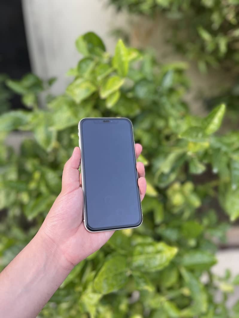 Apple iPhone XR 3