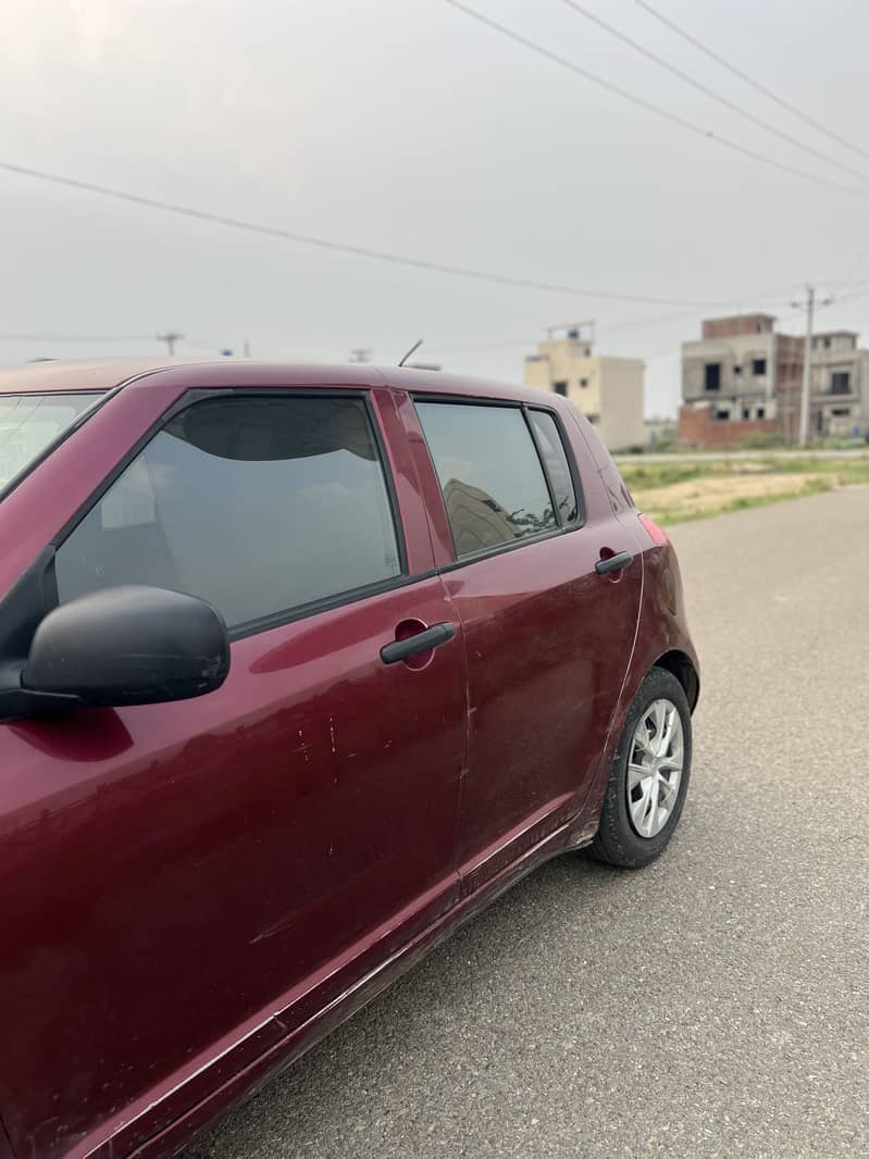 Suzuki Swift 2011 3