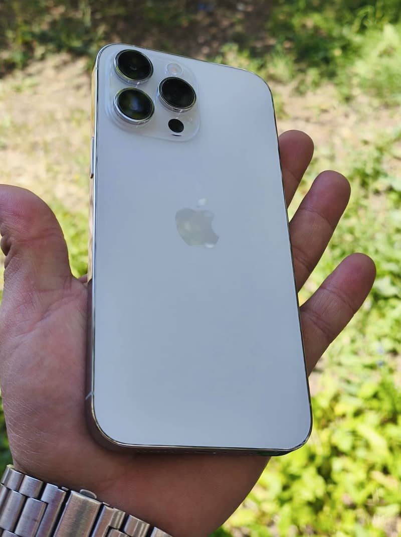 iPhone 14 Pro Max bypass 4