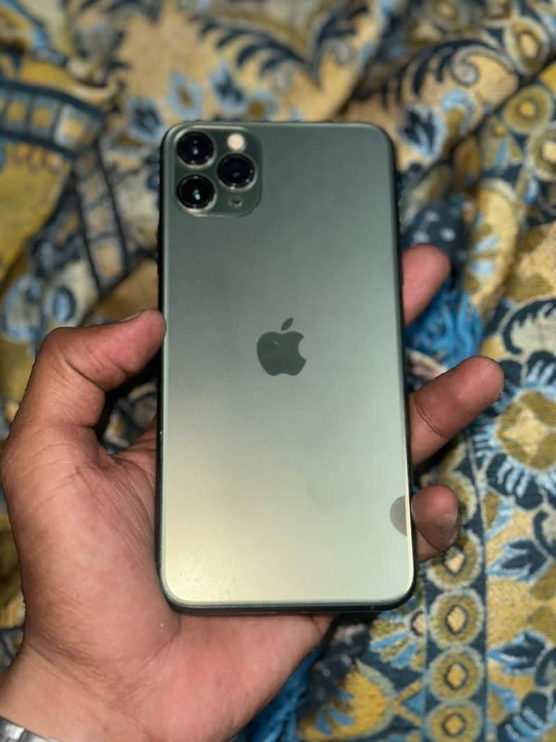 Apple iPhone 11 Pro Max 0