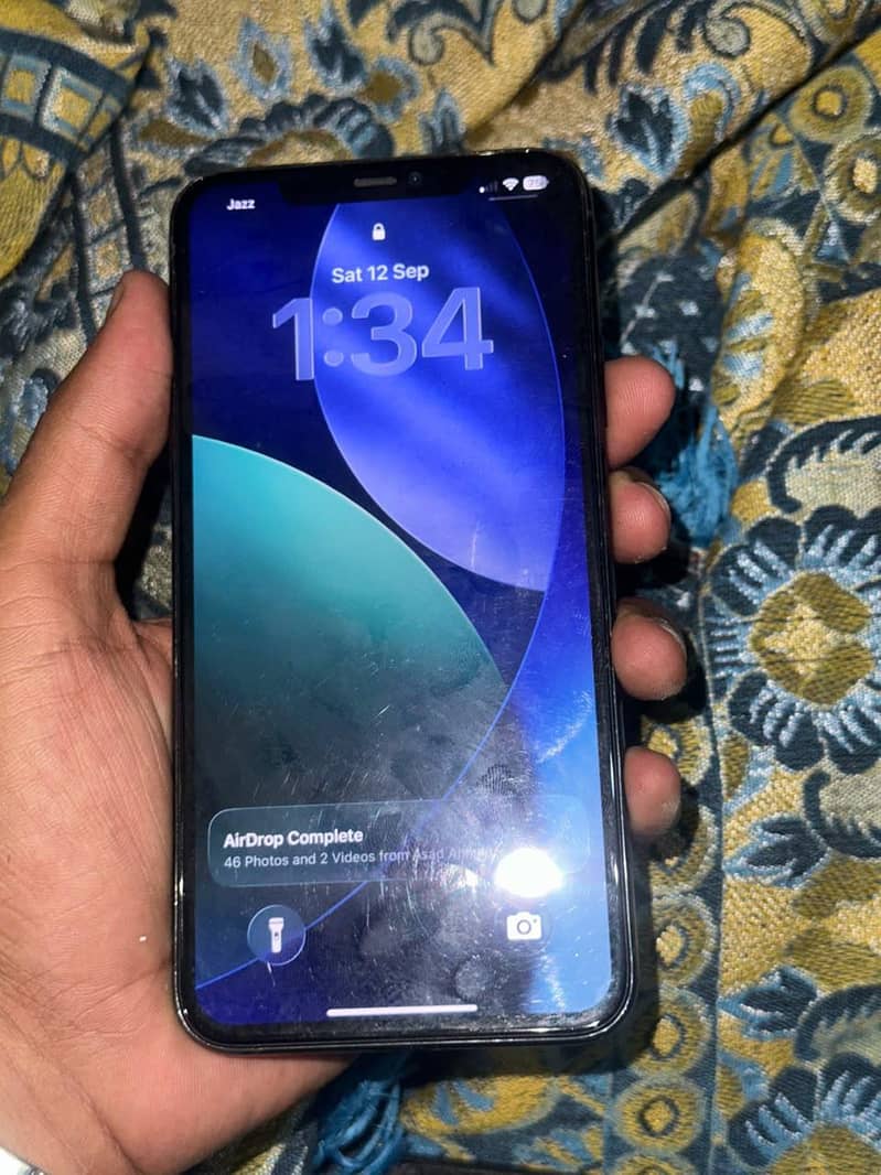 Apple iPhone 11 Pro Max 7
