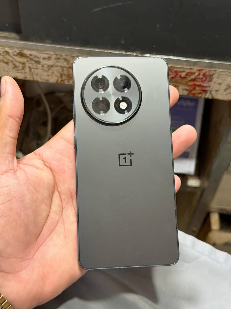 One Plus 13R 1