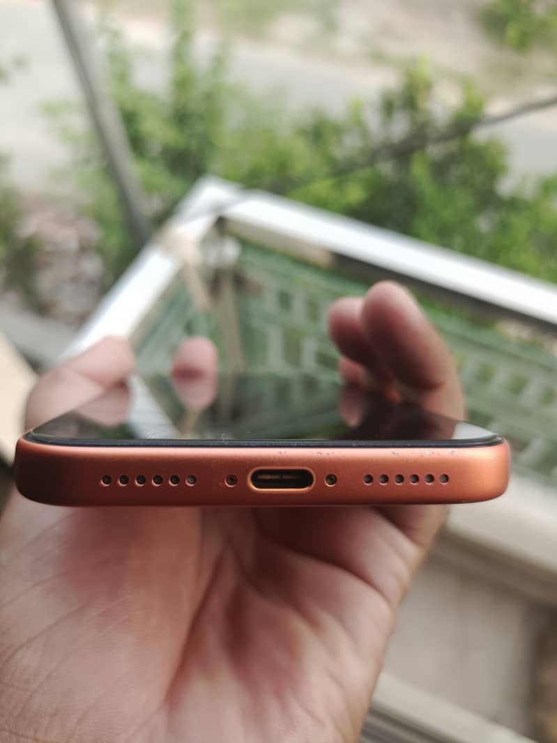 Apple iPhone 17 Pro Max 5