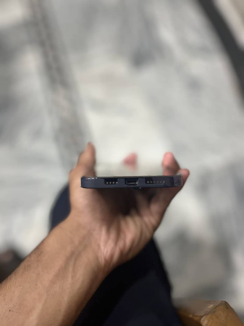 Apple iPhone 14 Pro Max 3