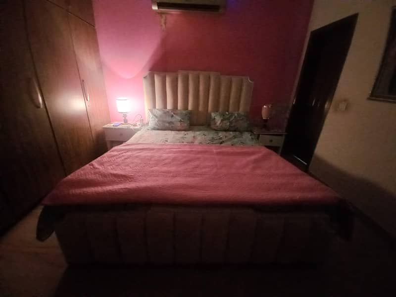double bed with side tables 4