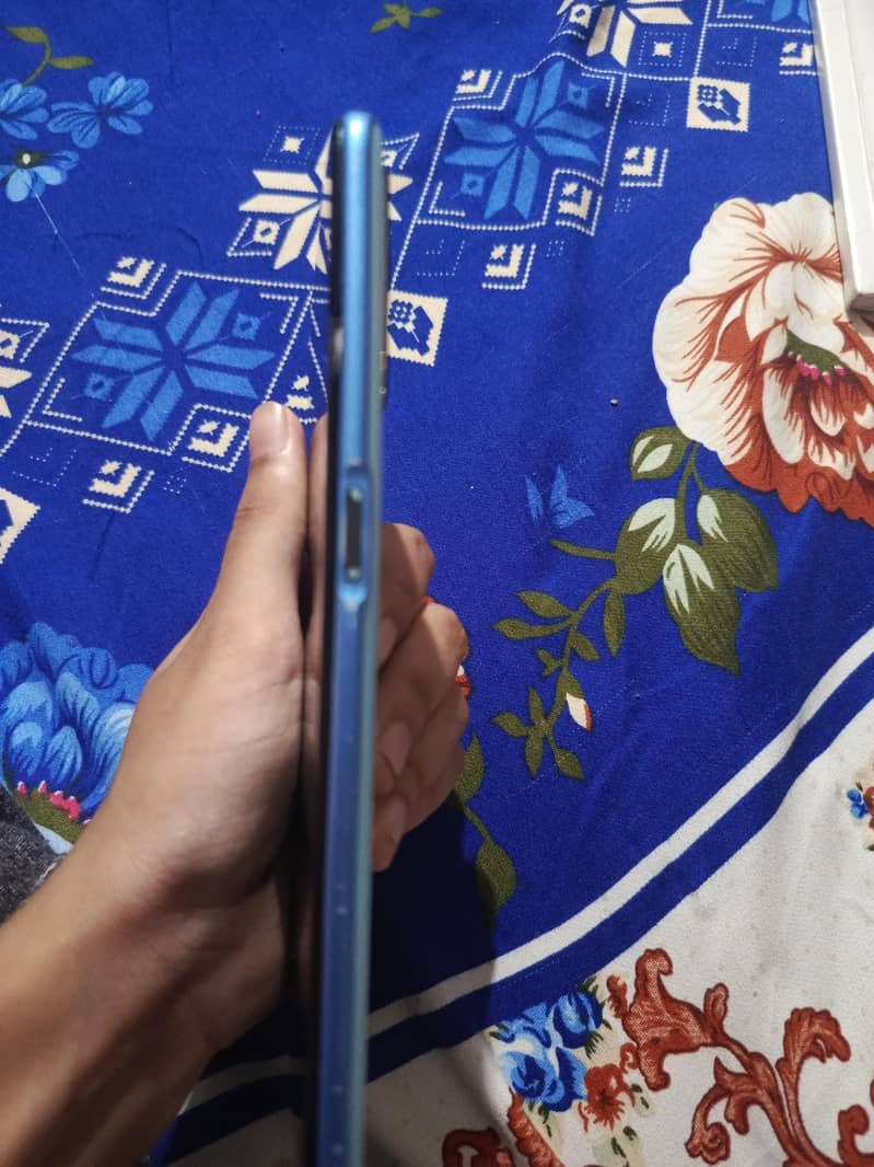 OPPO A36 1