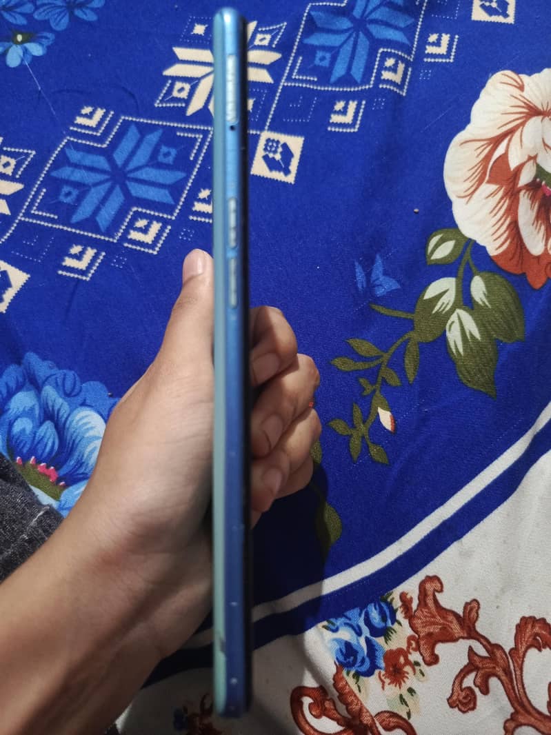 OPPO A36 3