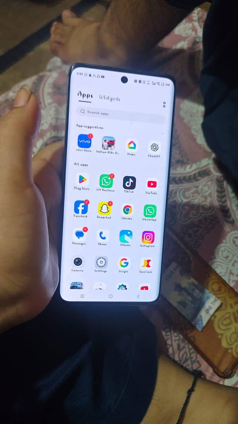 Vivo V40e 2