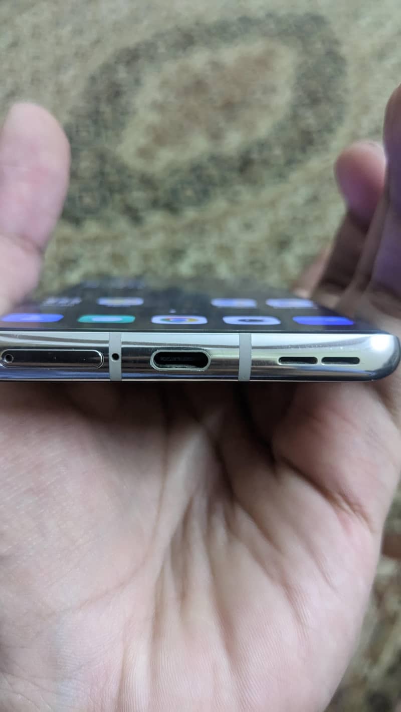 One Plus 8 5