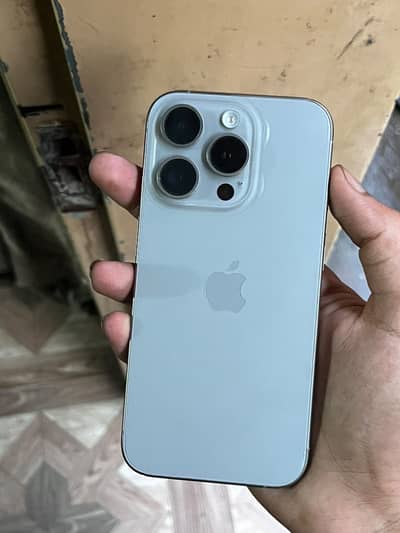 Apple iPhone 15 Pro