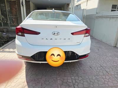 Hyundai Elantra GLS 2022