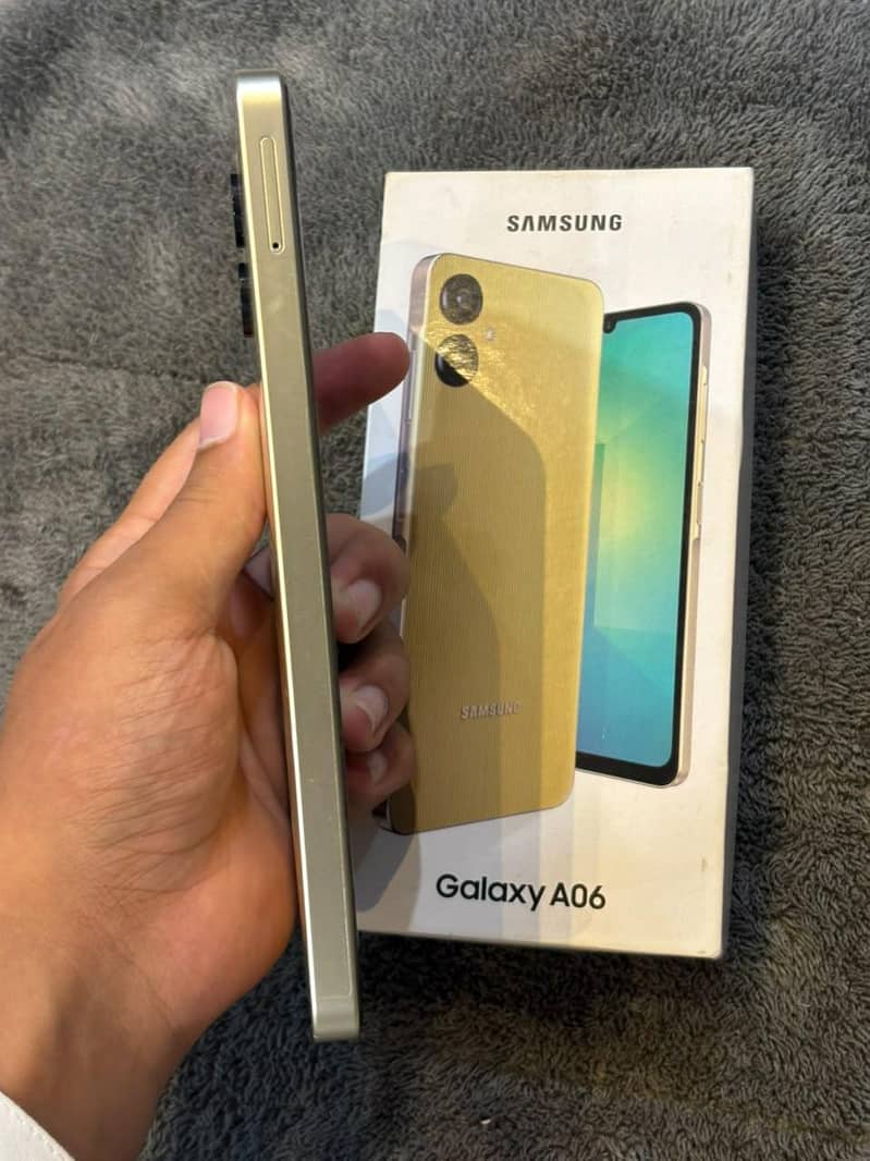 Samsung Mobile A06 3