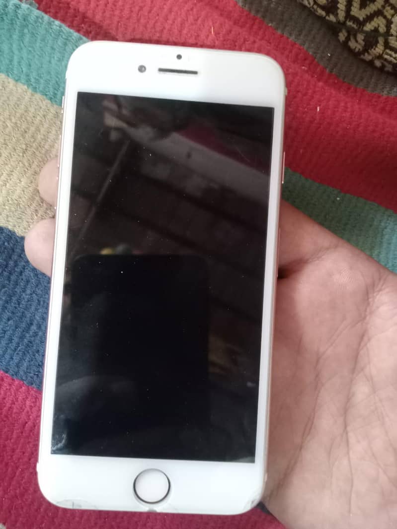 iPhone 7 0
