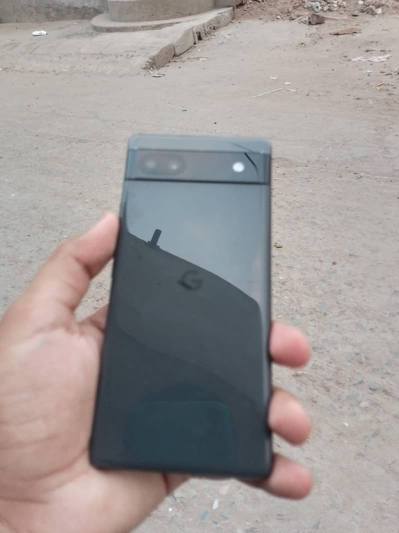 Google Pixel 6a 1