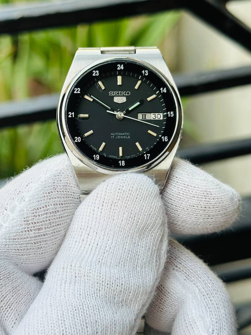 SEIKO 5 AUTOMATIC 0