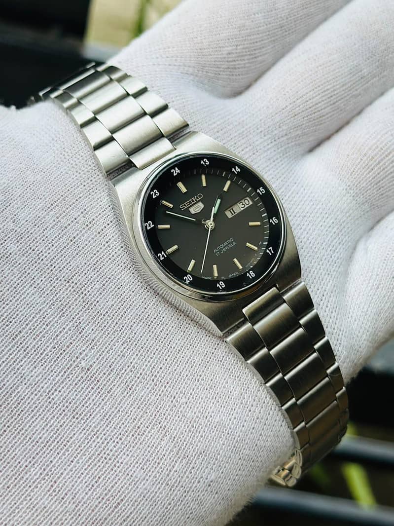 SEIKO 5 AUTOMATIC 8