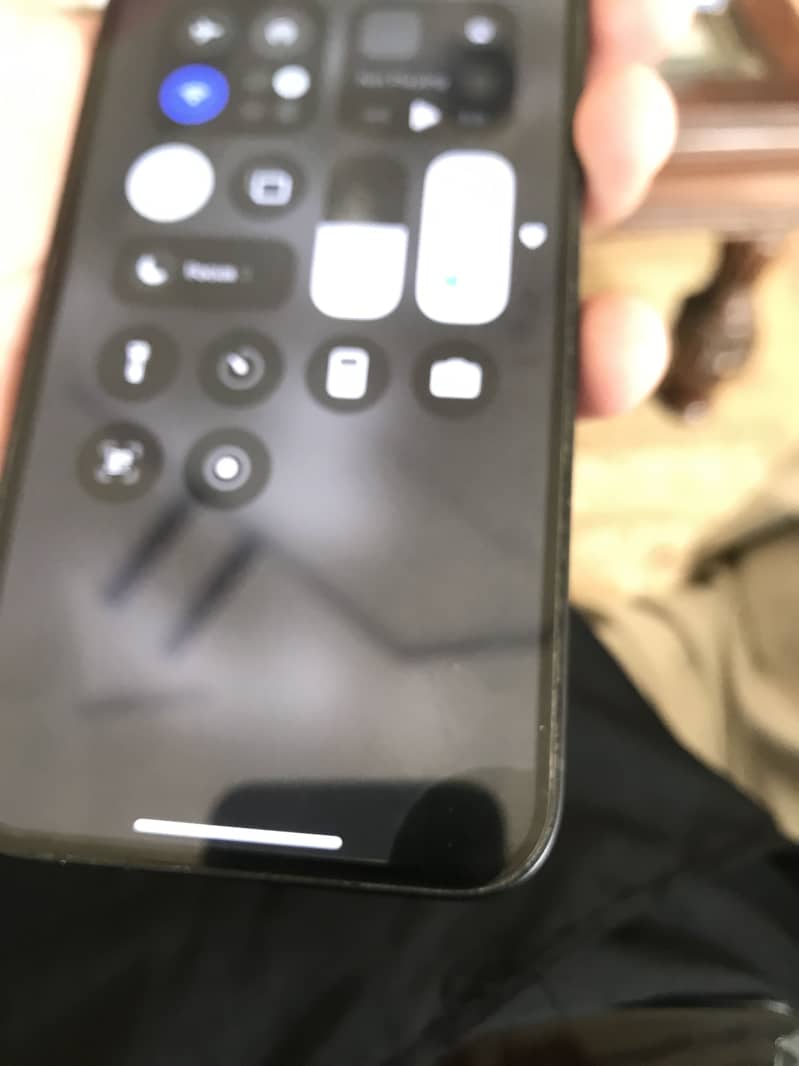 Apple iPhone 12 3