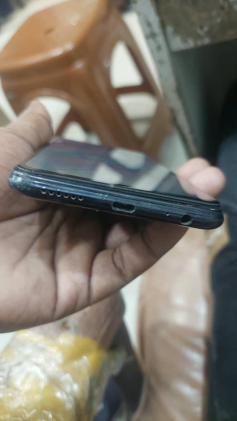 Infinix Hot 8 1