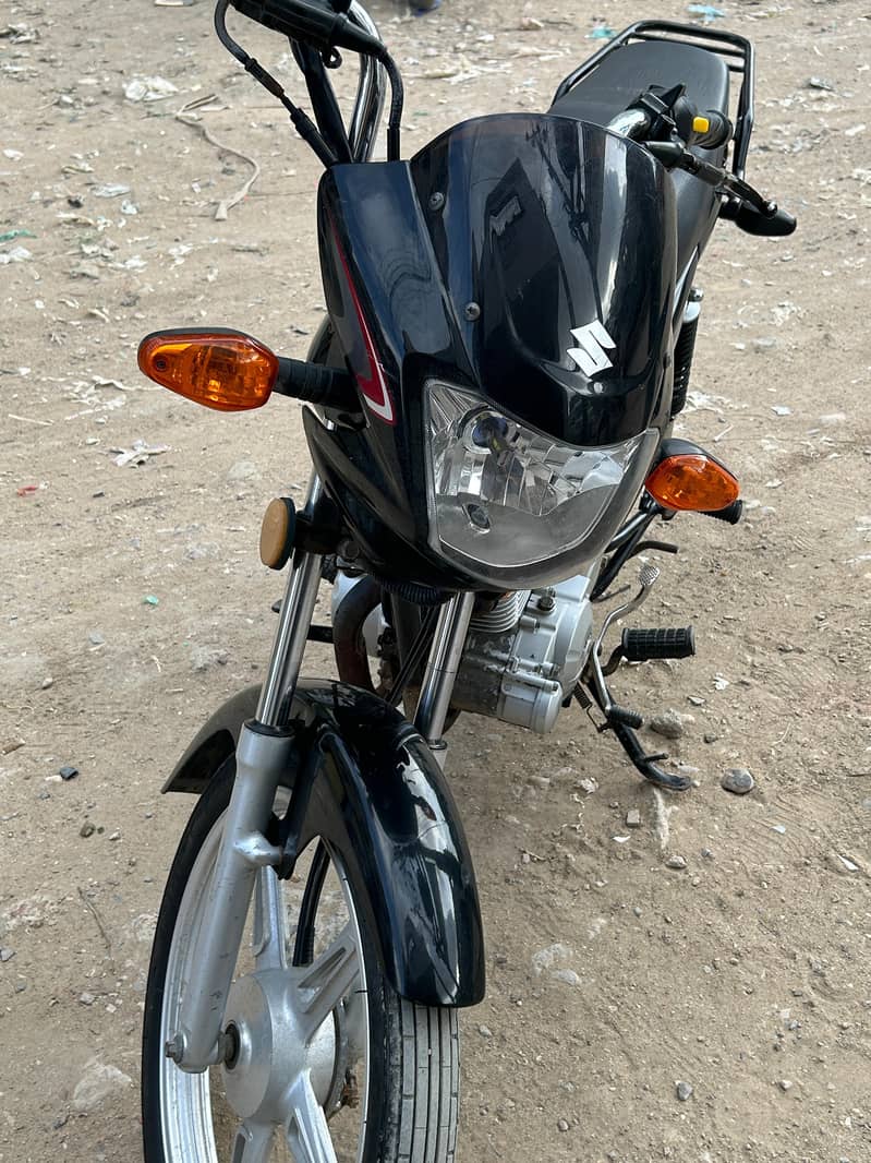 model 2023 Suzuki 110 4