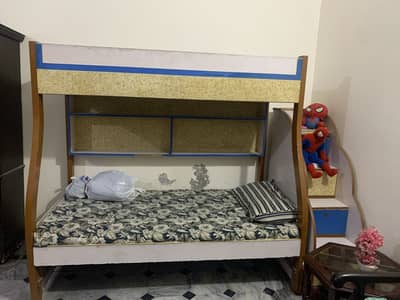 Bunk bed