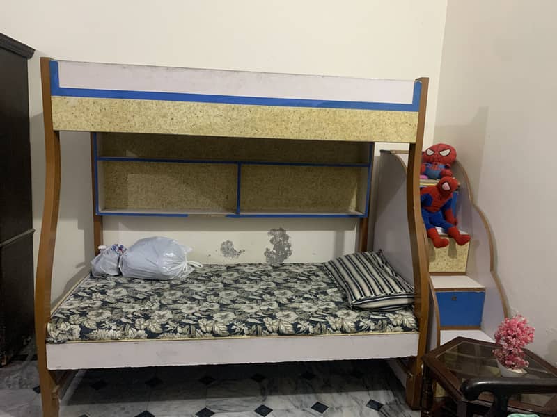 Bunk bed 0