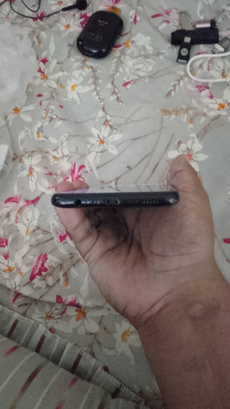 Samsung Mobile A03 0