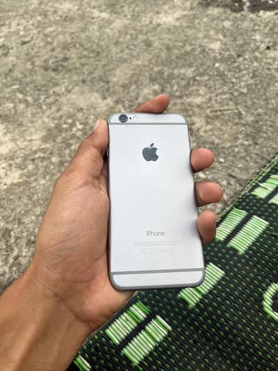 Apple iPhone 6