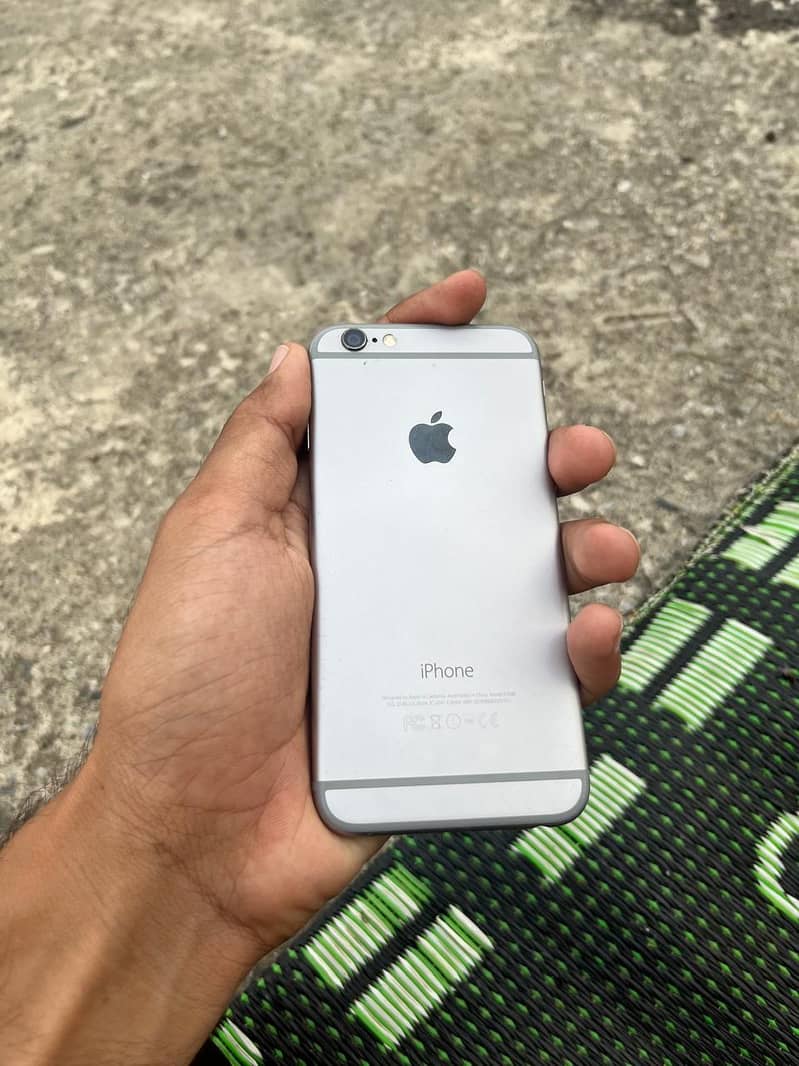 Apple iPhone 6 1
