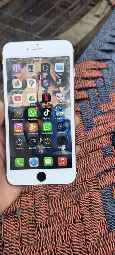 Apple iPhone 6S Plus