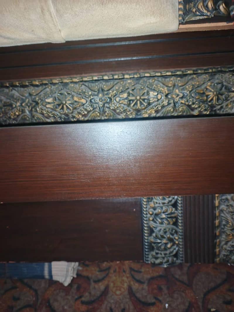 bed with mattress 0
