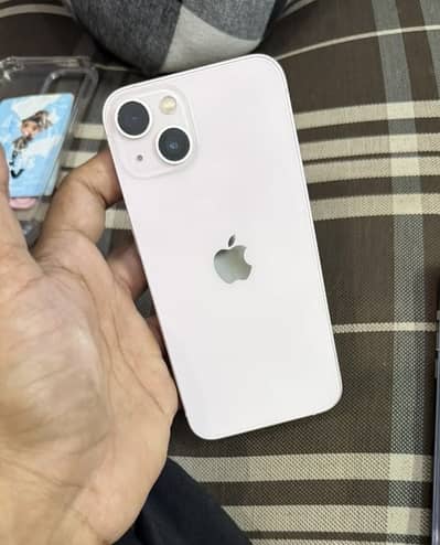 Apple iPhone 13