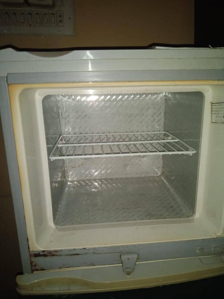 Haier mini fridge 2