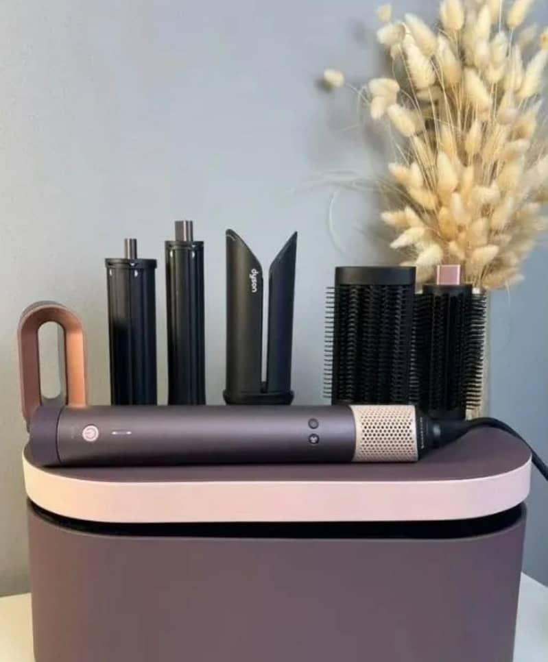 Dyson Hs09 2