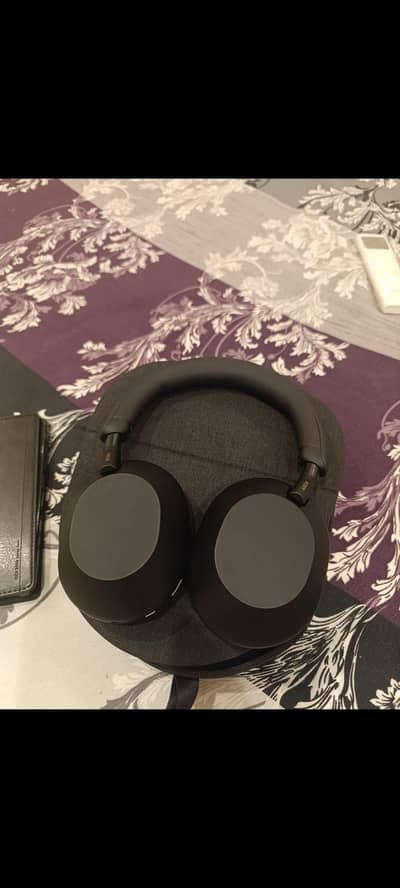 Sony WH-1000XM5 Wireless Noise-Cancelling Headphones