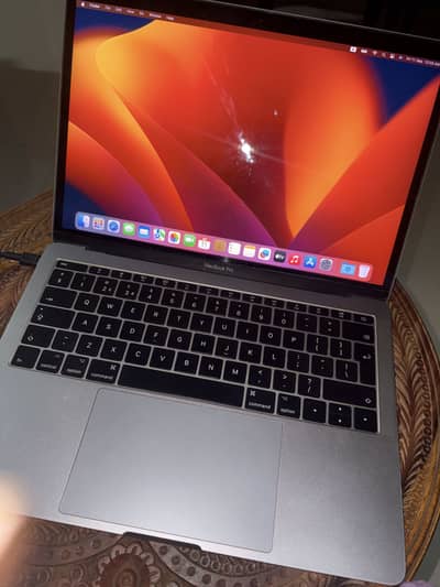 MacBook Pro 2017 256gb