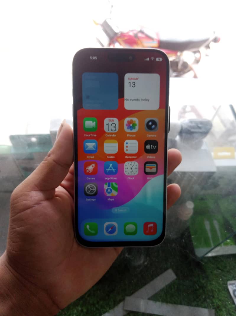 Apple iPhone 17 Pro Max 8