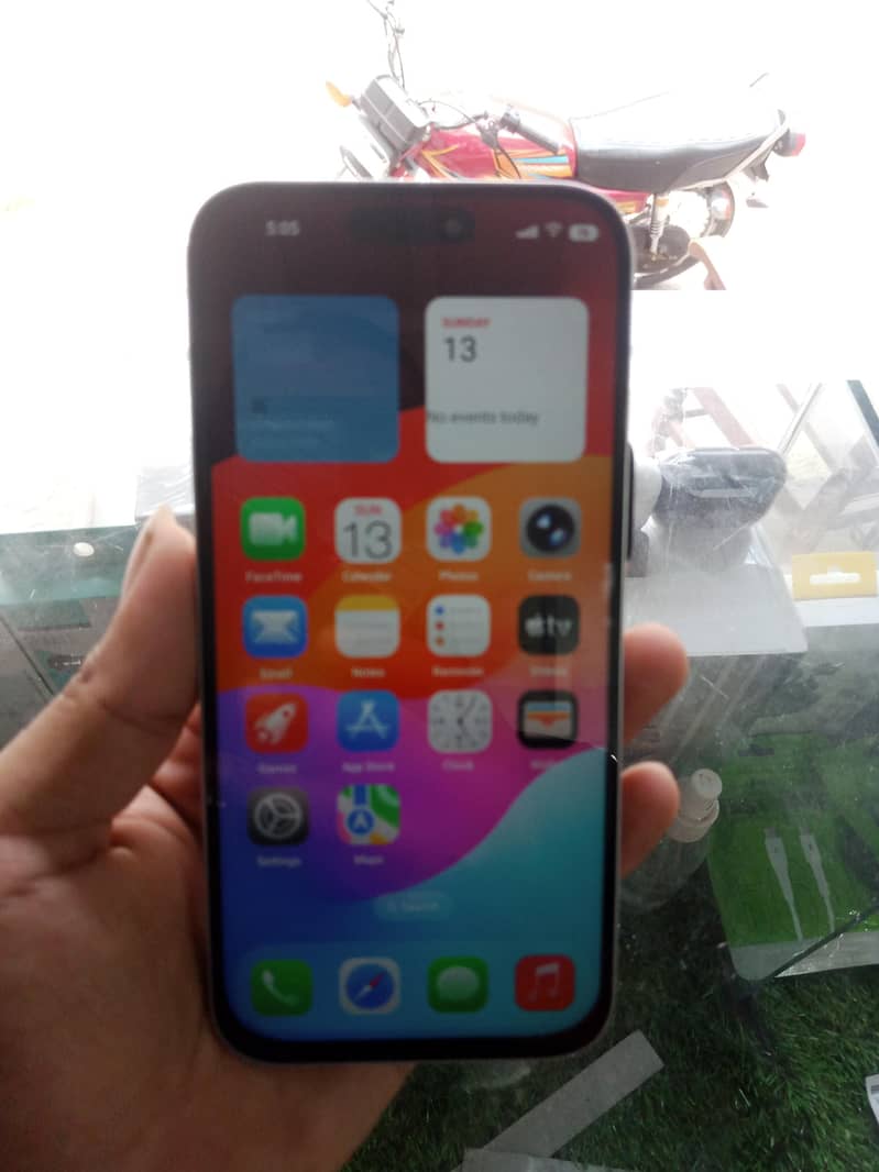 Apple iPhone 17 Pro Max 10